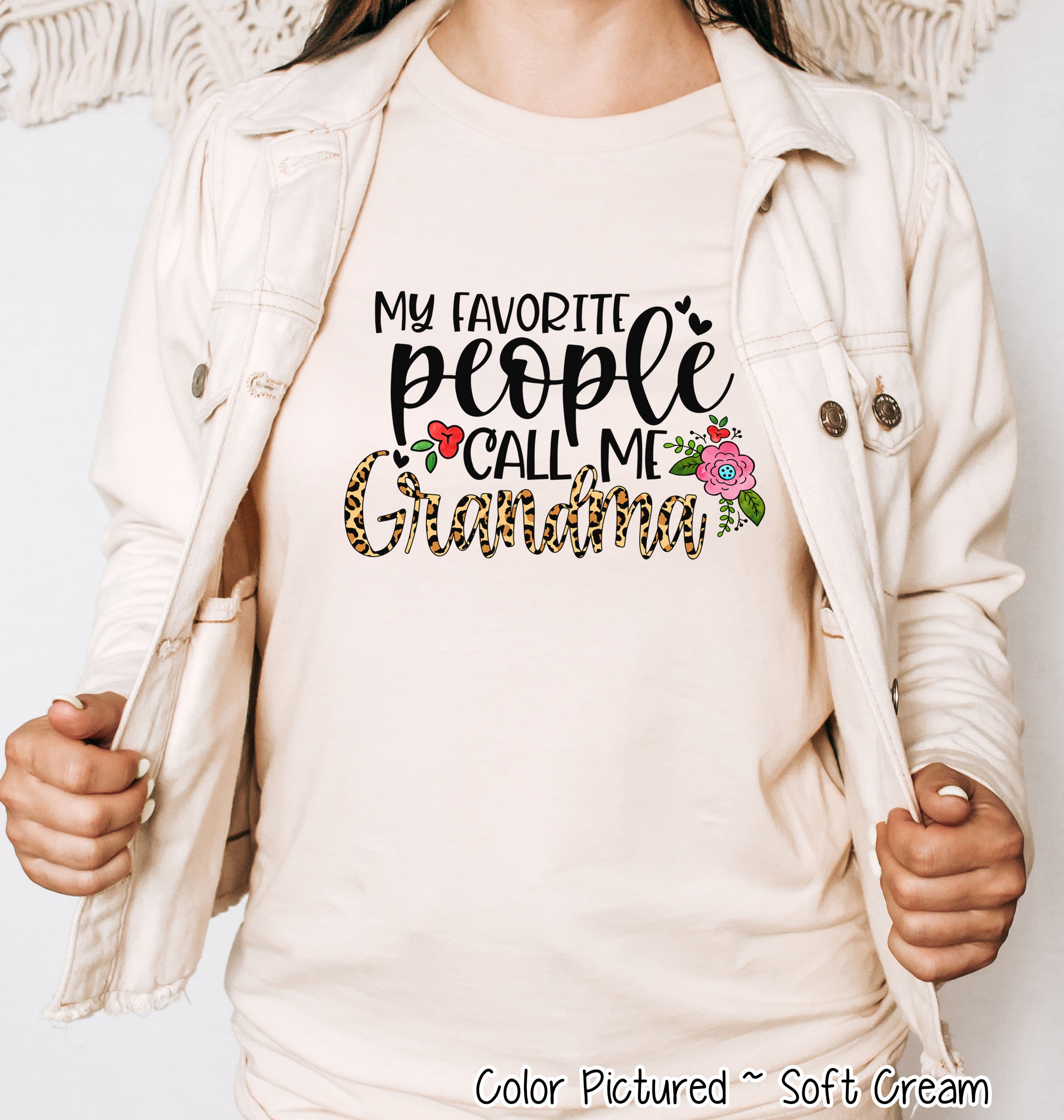Leopard Pattern Grandma Pretty Woman Sitting Personalized Shirt
