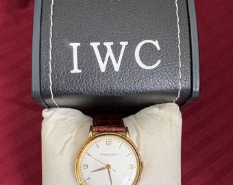 Vintage 18K Solid Gold International Watch Company cal 89 Men's Watch