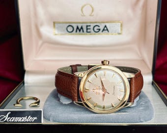Men's Vintage Omega Watch: 14K Yellow Gold Band, Roman Numerals