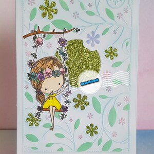 Carte Petite Fille balançoire