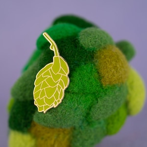 Gold Beer Hops Hard Enamel Lapel Pin