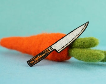3.25&quot; Chefs Knife Embroidered Iron-on Patch (Right Facing)