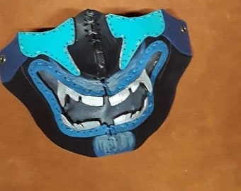 Maschera Oni in pelle modello fai da te ideale per i principianti