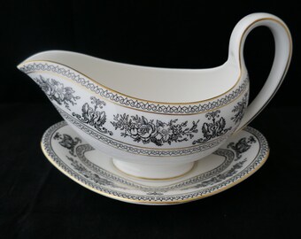 Salsiera vintage Wedgwood Bone China Columbia nera sotto il PIATTO