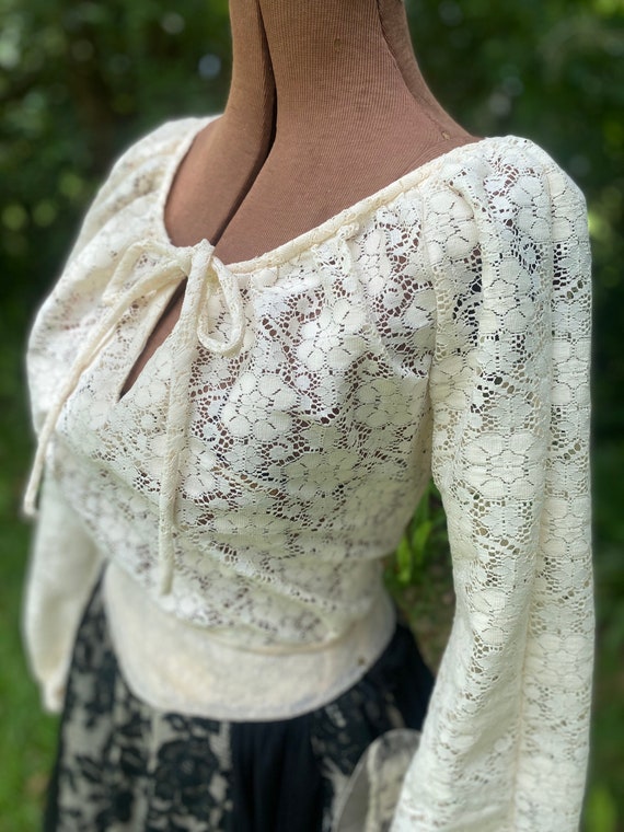 Lace Prairie Blouse 1970s. Boho Lace Prairie Blous