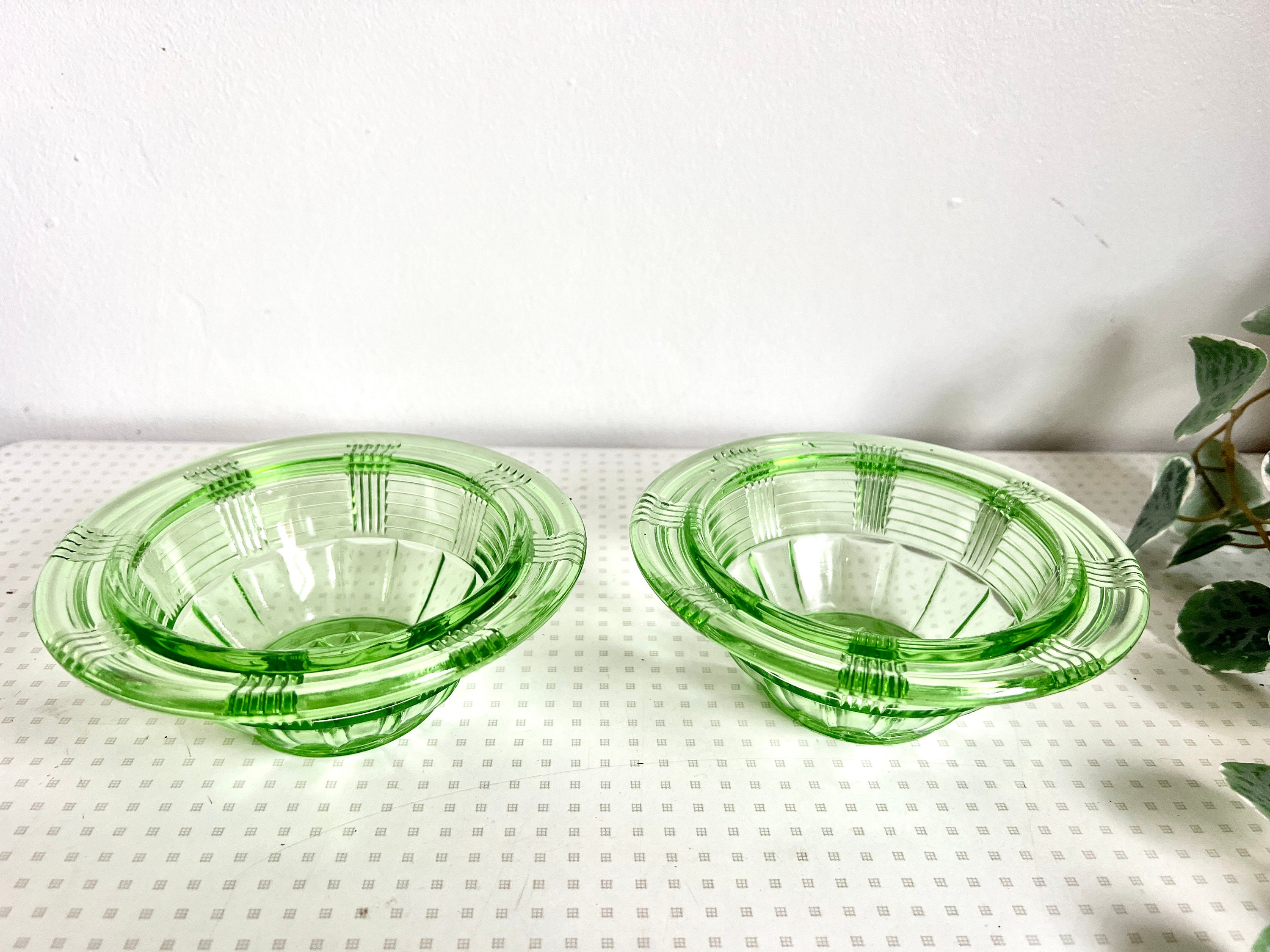 Vintage Green Depression Glass Nesting Bowls Rolled Edge Mixing Bowls 2