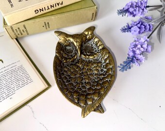 1950 年代のヴィンテージ貴族エッチング真鍮フクロウ皿 - Etsy 日本