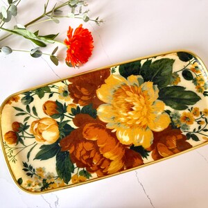 Large Vintage Keswick Floral Fiberglass Serving Tray With Floral