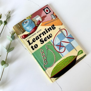 Vintage Learning to Sew Ladybird book from 1972