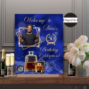 Cartello di benvenuto con foto personalizzato per uomo, whisky e fumo, stampa ingresso blu e oro, compleanno, pensione, stampabile, SOLO FILE DIGITALE