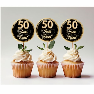 50.o PrintableTopper/Etiqueta, Etiquetas de 50 años amadas en negro y dorado, 50.o cumpleaños, Descarga instantánea