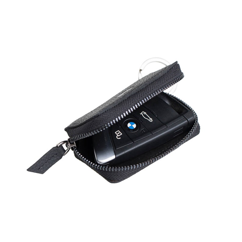 Key Pouch and Organize in Pebble Black