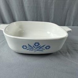 Vintage Corning Ware Blue Cornflower Casserole Dish P-1- B 1 Quart