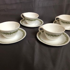 Vintage Corelle Livingware by Corning Set of 4 Tea Cups & Saucer Crazy Daisy Spring Blossom Green Floral