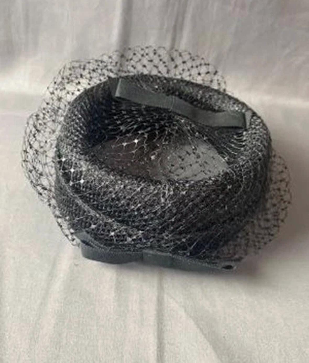 Vintage Hat Fascinator Black With Veil Union Made - Etsy display picture 1