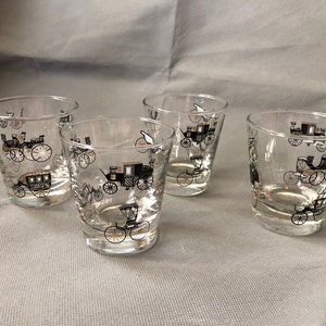 Vintage Libbey Set of 4 Cocktail Bar-ware Cups Curio Carriage Themed 3 1/4&quot; High