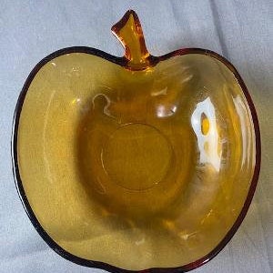 Vintage Honey Gold Glass Apple Shaped Candy Dish Trinket Dish 6&quot; x 6 1/2&quot; x 2&quot;
