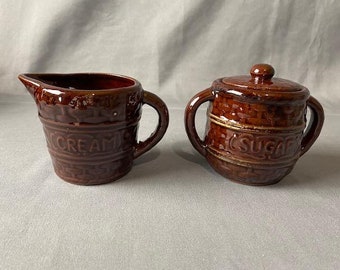 Vintage Barrel Cream and Sugar Set in Brown