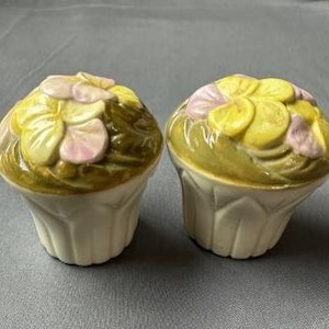 Vintage Floral Salt and Pepper Shakers Ceramic