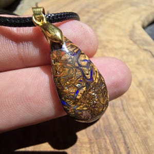 Boulder Opal Pendant - Natural Australian Stone (collection, lithotherapy, gift)