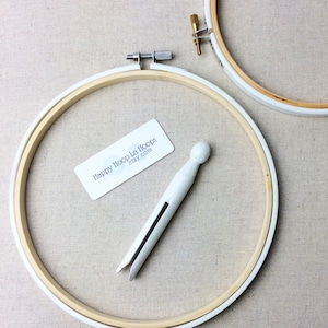 Medium, Bright White, Painted Embroidery hoop. Coloured Embroidery Hoop. Hand Embroidery Frame. Embroidery Hoop Art