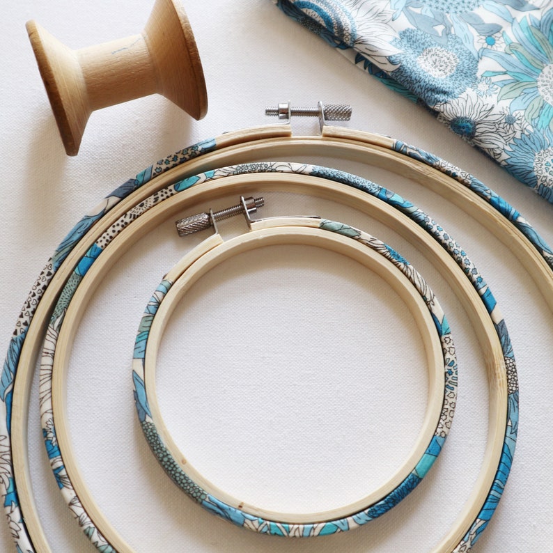 Blue Embroidery hoop frame Hoop-La frame Blue /'Susanna/' liberty arts fabric Tana Lawn Fabric Wrapped Embroidery Hoop Embroidery Hoop Art