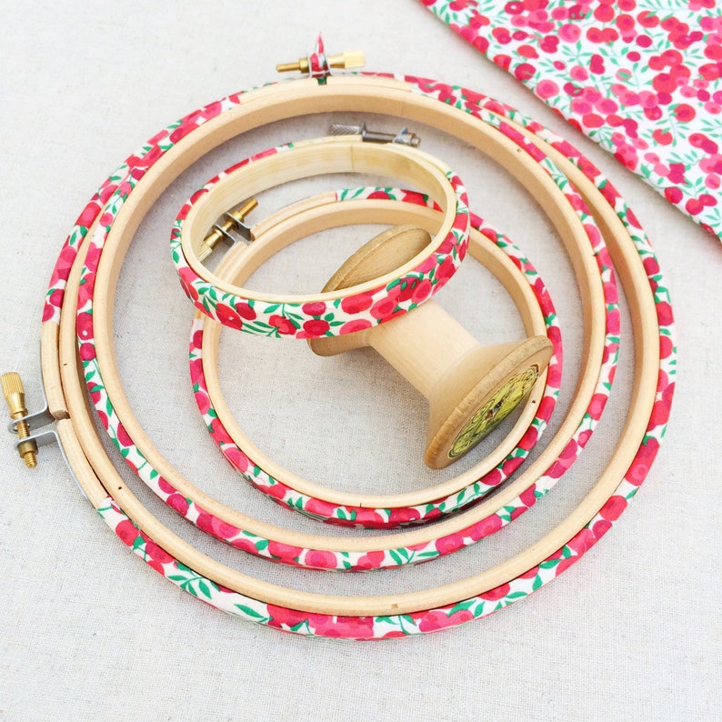 Small Red Embroidery Hoops Embroidery Hoop Art Liberty Tana Lawn Fabric wrapped Red Wiltshire Berry Christmas Embroidery Gift