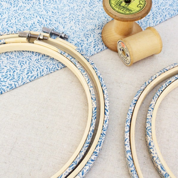 Średnia - tamborek do haftu kwiatowego, bawełna Liberty Tana Lawn