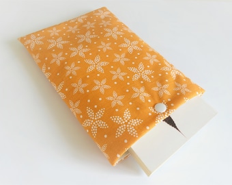 Housse pour livre de poche - Pochette / Poche pour livre - Housse de protection livre -  Fleurs jaune safran