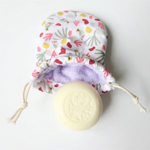 Etui à savon imperméable - Pochette à savon - pochon à savon / shampoing solide - Pochette à savon nomade - Personnalisation possible
