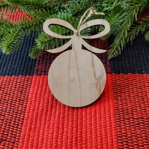 Wooden ornament | Cute Christmas Ornament | Simple ornament | Simple wooden ornament