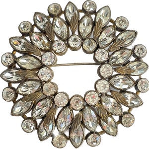 Vintage Weiss Rhinestone Leaf Brooch, Vintage Weiss Square Layered Pin Clear  Marquise Round Stones, Vintage Weiss Brooch, Vintage Jewelry