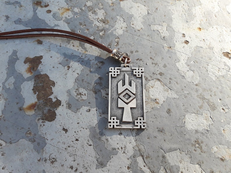 Yarilo slavic symbol necklace,Yarilo God of Vegetation,Rudjevid,Gerovit,Jarevid.son of Perun,Protector of the Weak pendant.Slavic god of war