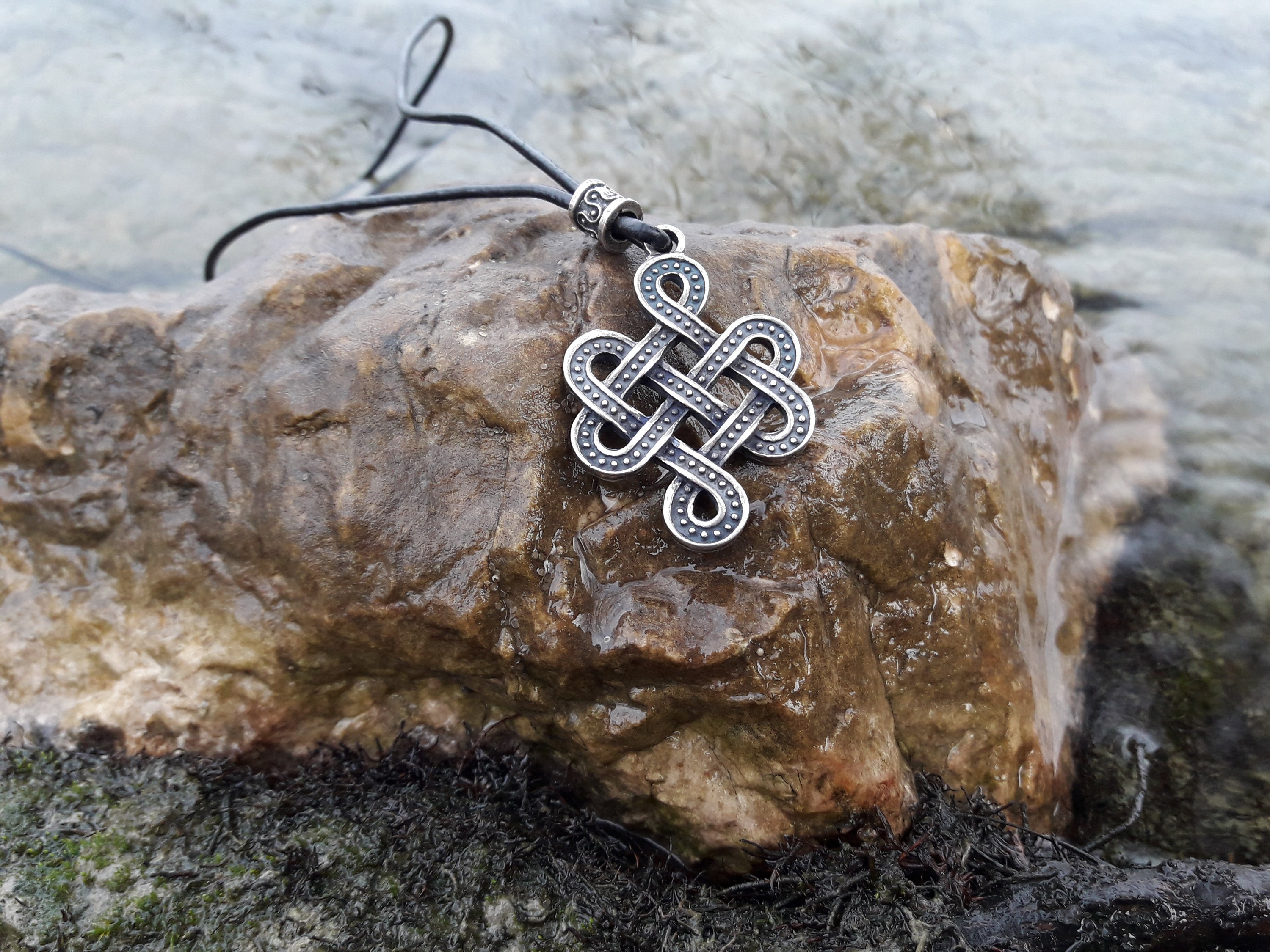 Endless Knot Leather Necklace,buddhist Jewelry,celtic Necklace