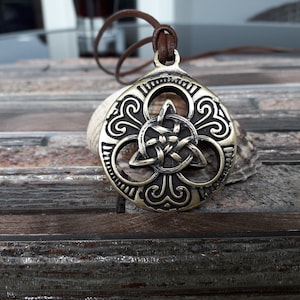 Triquetra leather necklace,celtic symbol pendant,trinity knot,Holy Trinity pendant ,Christian symbol,charm gift