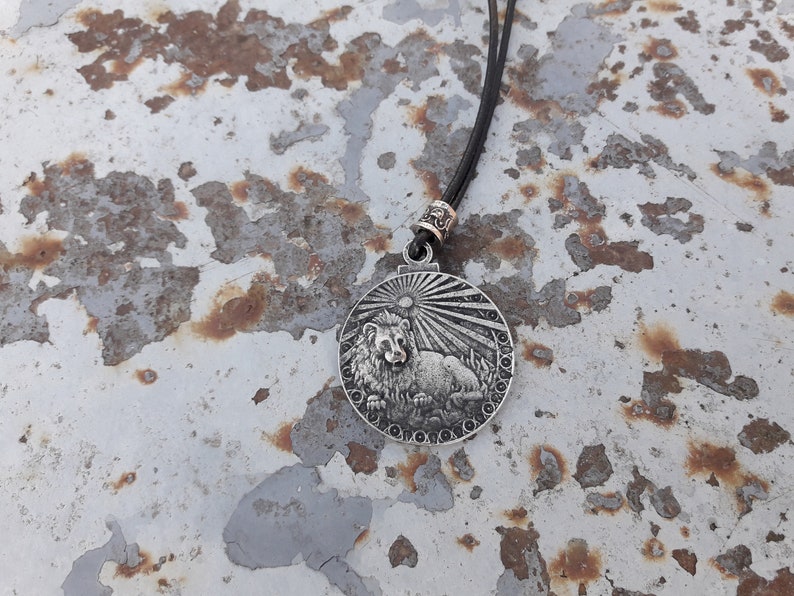 Lejonet horoskop läderhalsband, Lejonet stjärnteckensmycken, Astrologiskt tecken, planetglyf, härskare planeten solen, födelsedagspresent, solglyfhänge bild 5