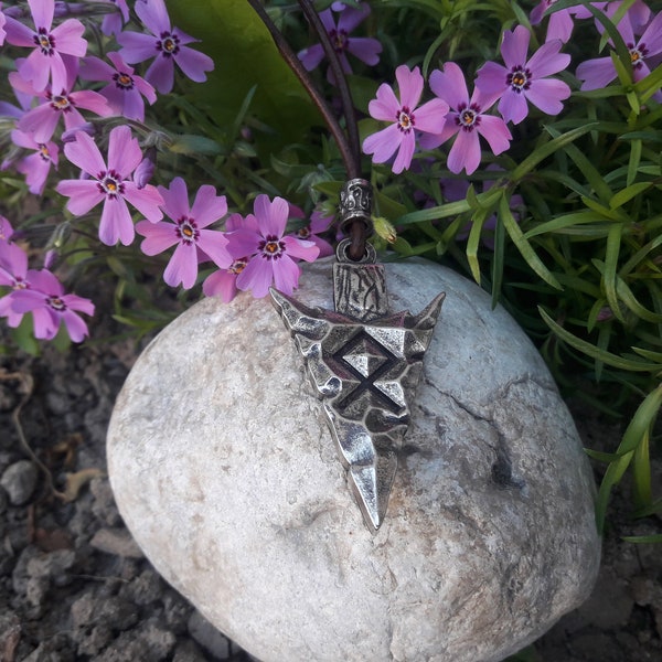 Spear with rune letter othala necklace,runes alphabet Odal jewelry,Viking arrowhead Othala Rune,Elder Futhark Odal rune,spiritual power rune