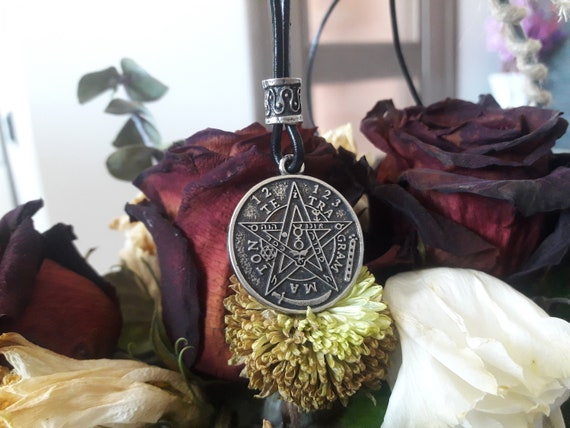 Tetragrammaton leather necklace,Pentagram of Solomon pendant,Wiccan pagan occult jewelry,Solomon Seal kabbalah amulet,name of God,magic gift