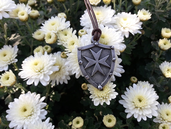 Maltese Cross Shiel Necklace Pendant,heraldic Cross,malta Cross