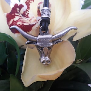 Bull head with pearl leather necklace,taurus pendant,cowboy necklaces pendant,rodeo necklaces,unisex gift,charm pendant