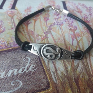 Leo zodiac bracelets,Lion horoscope sign,Element Fire,Friendship Bracelet gift,charm bracelets,Astrology sign,zodiac jewelry,Adjustable