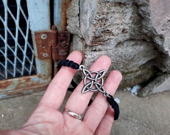 Witches knot Rope bracelet,witch&#39;s ladder , magic or witchcraft,witches knot bracelet,wicca jewelry,powerful magic knot,unique gift,handmade