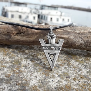 Veles sign leather necklace,Veles Slavic god symbol jewelry,Volos pendant,Pagan jewelry,Veles head talisman,Magic amulet,God veles