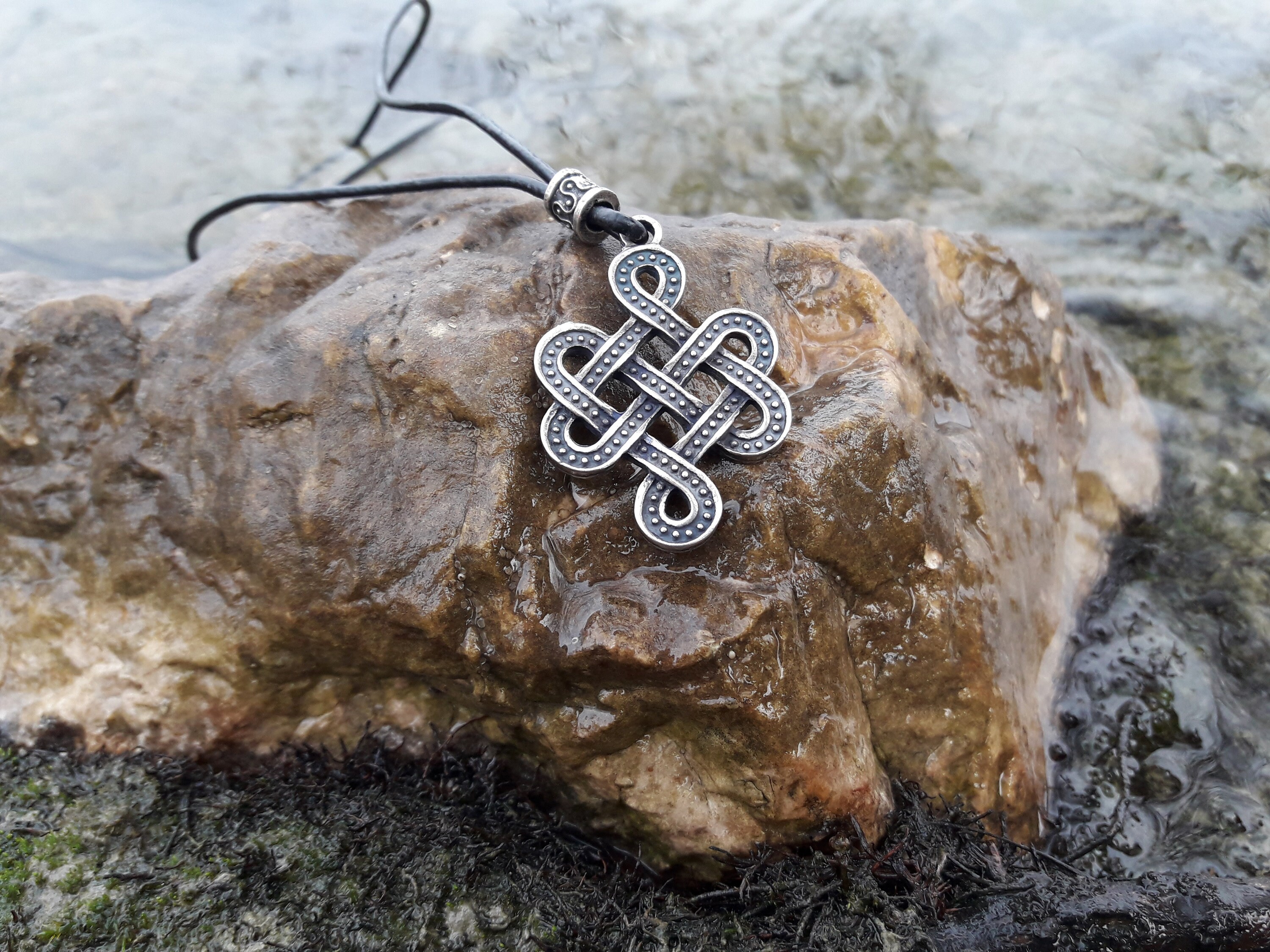 Endless Knot Leather Necklace,buddhist Jewelry,celtic Necklace