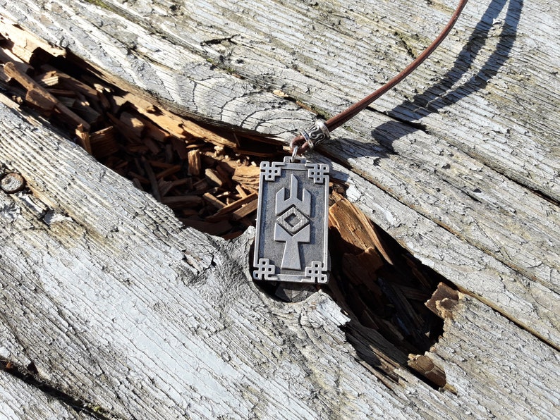 Yarilo slavic symbol necklace,Yarilo God of Vegetation,Rudjevid,Gerovit,Jarevid.son of Perun,Protector of the Weak pendant.Slavic god of war