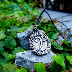 Bassschlüssel Vintage Ornament Halskette,Musiksymbol Schmuck,Violinschlüssel Anhänger,Geschenk für einen Musikliebhaber