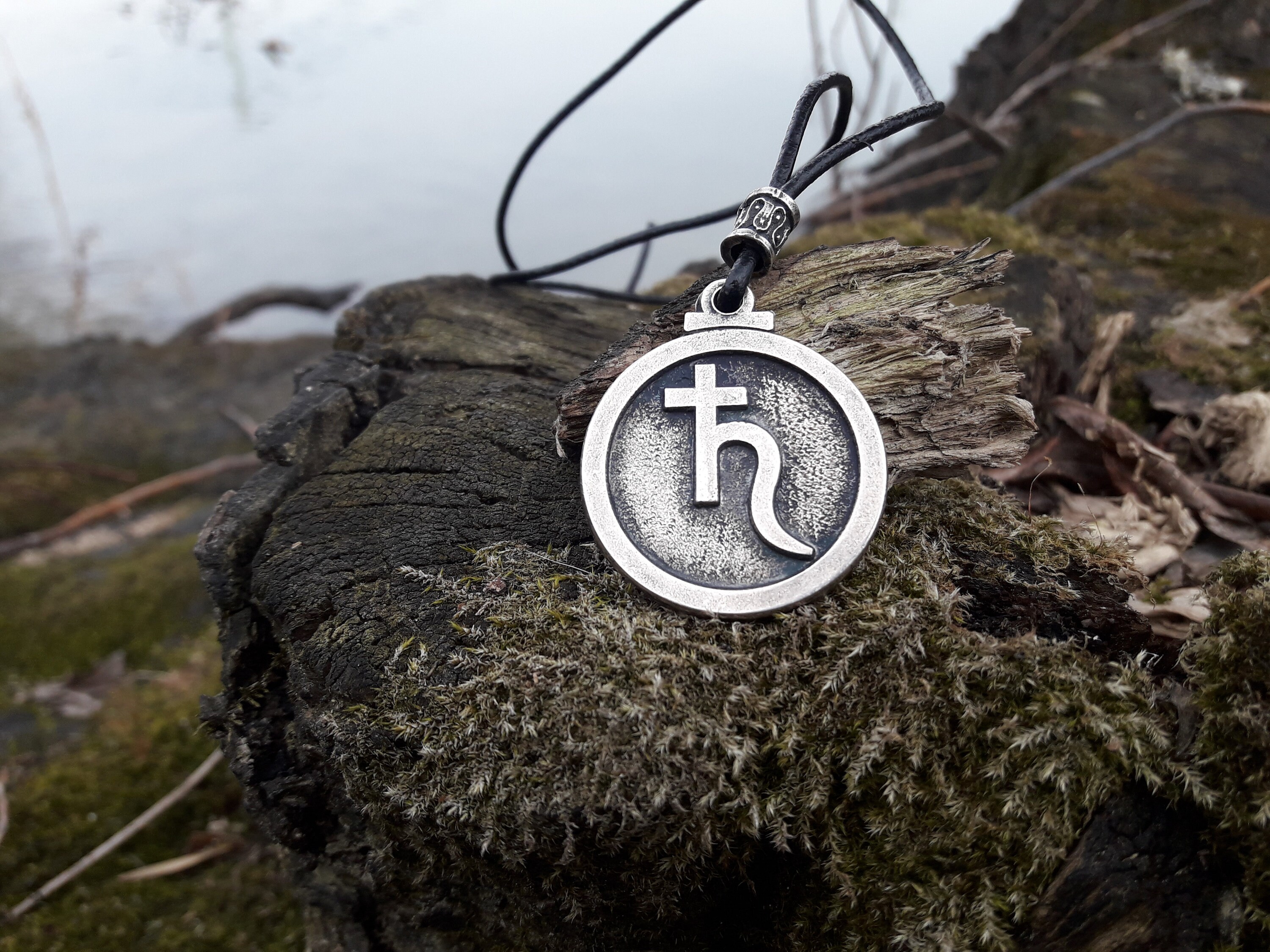 PRY Stannum Leather Plate Necklace　シュウト pry Stannum Leather Plate Necklace