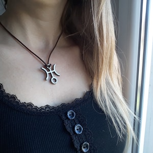 Uranus planetary glyph leather necklace,Uranus symbol jewelry,Astrological Glyph,uranus God of the sky,Horoscope Jewelry,Planet symbol