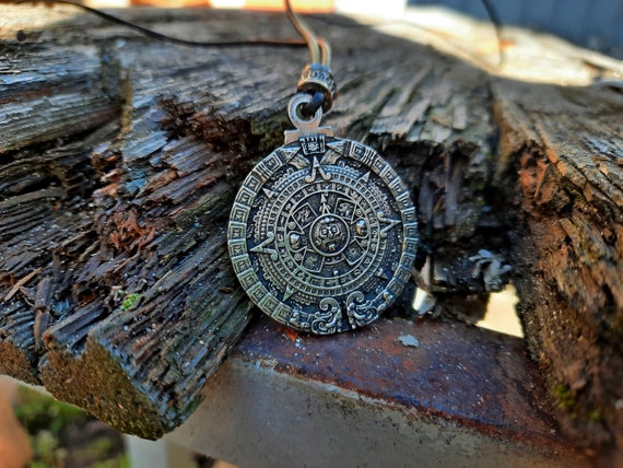 Men's Gold Stainless Steel Aztec Calendar Pendant Necklace – Aztec Zone