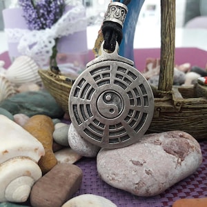 Yin Yang the Baguatu symbol pendants leather necklace,Yin Yang With 8 Trigrams,Bagua or Pa Kua,feng shui jewelry,Taiji diagram Bagua yinyang
